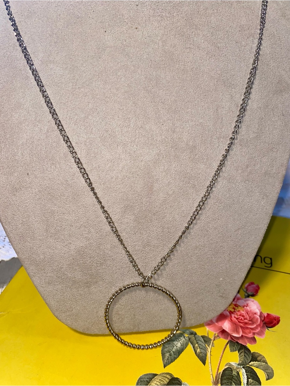 Silver Circle Pendant Necklace